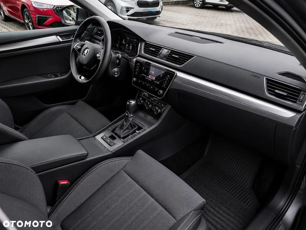 Skoda Superb 2.0 TDI SCR Style DSG - 17