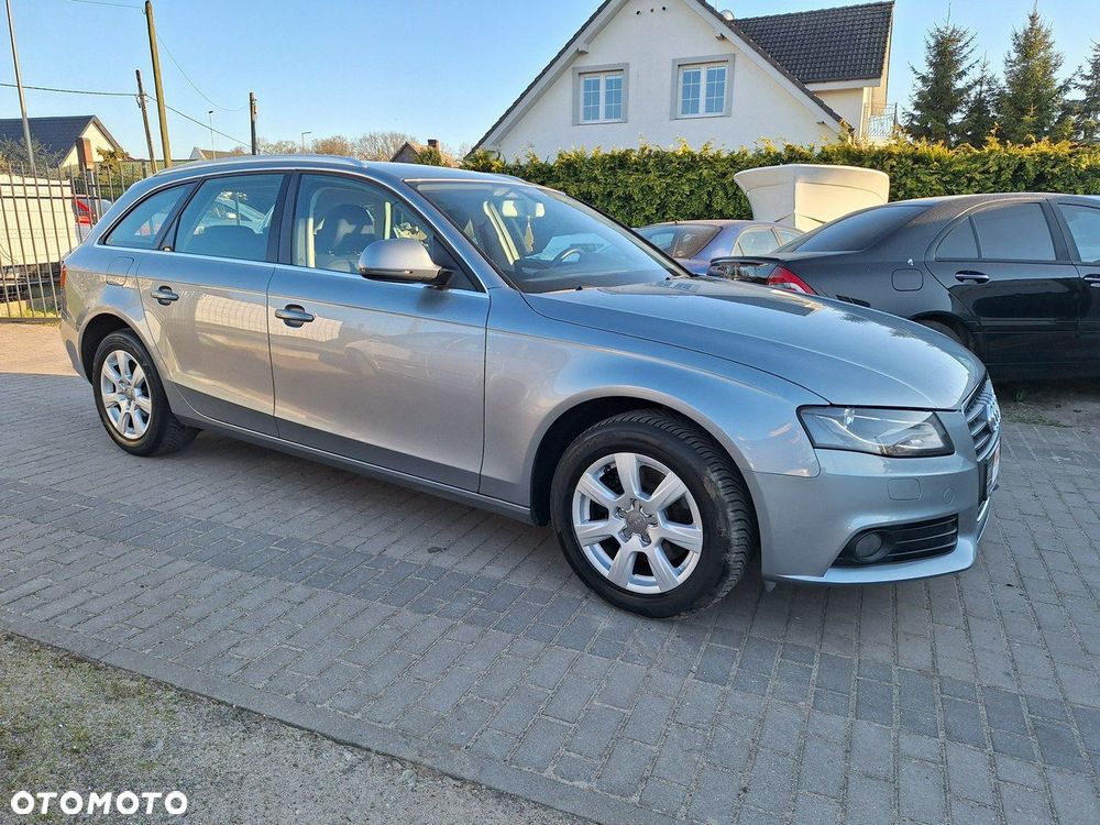 Audi A4 Avant 1.8 TFSI Ambiente - 12