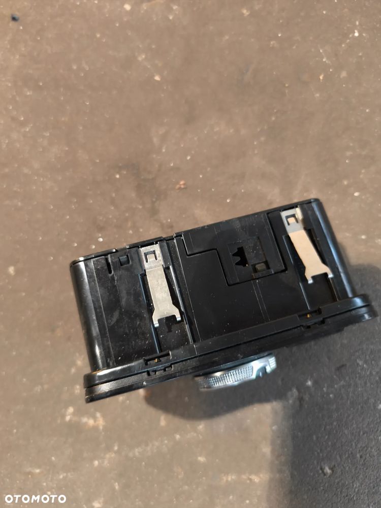 Przełącznik świateł LED a9079053502 Sprinter w907 w910 2018-2025 - 2