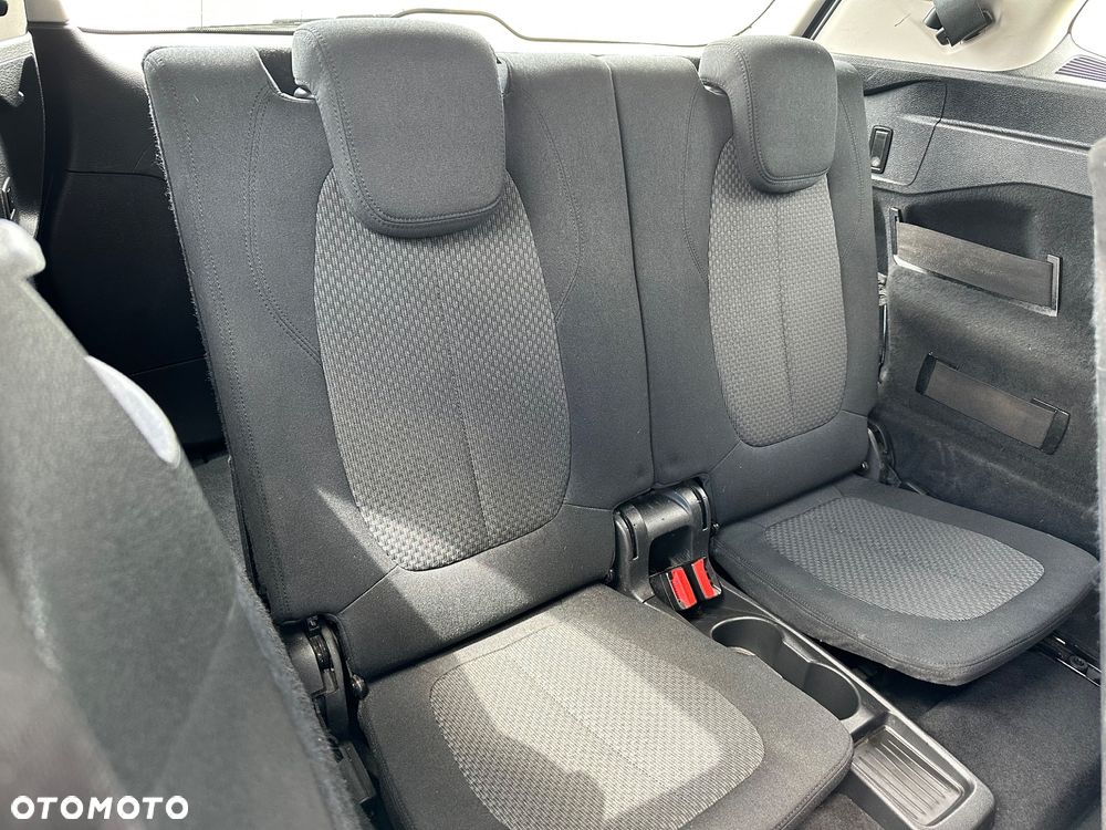 BMW Seria 2 218d Luxury Line - 28