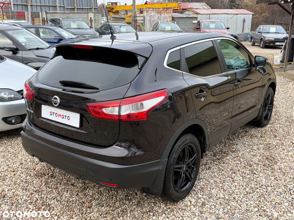 Nissan Qashqai 1.6 DCi Xtronic N-Connecta - 33