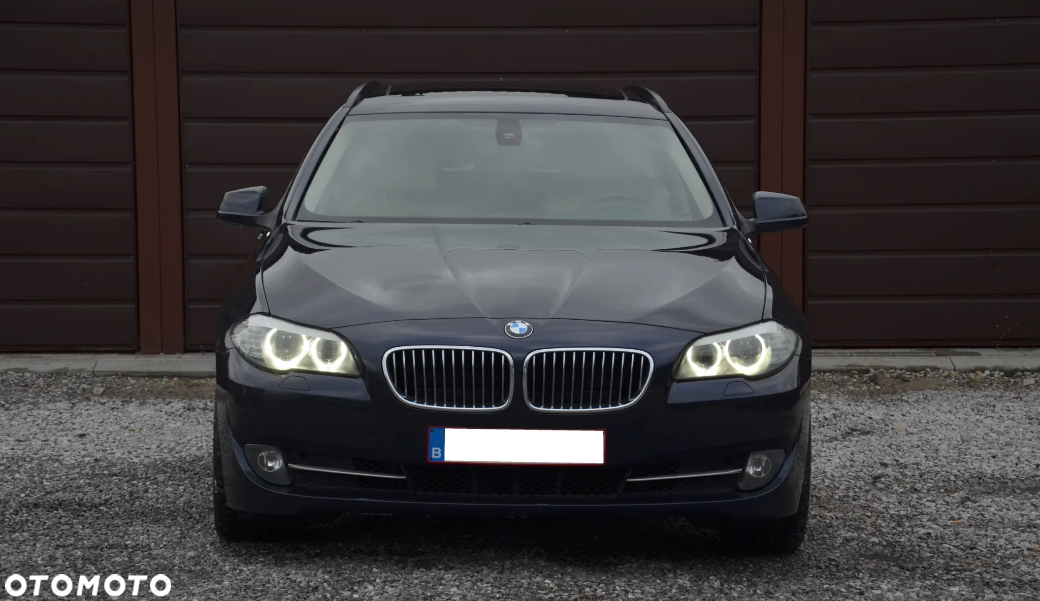 BMW Seria 5 520d Touring - 12