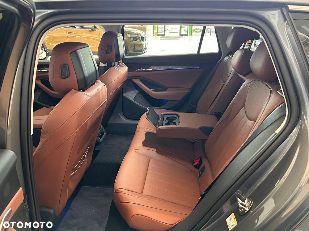 Skoda Superb 2.0 TSI 4x4 L&K DSG - 15