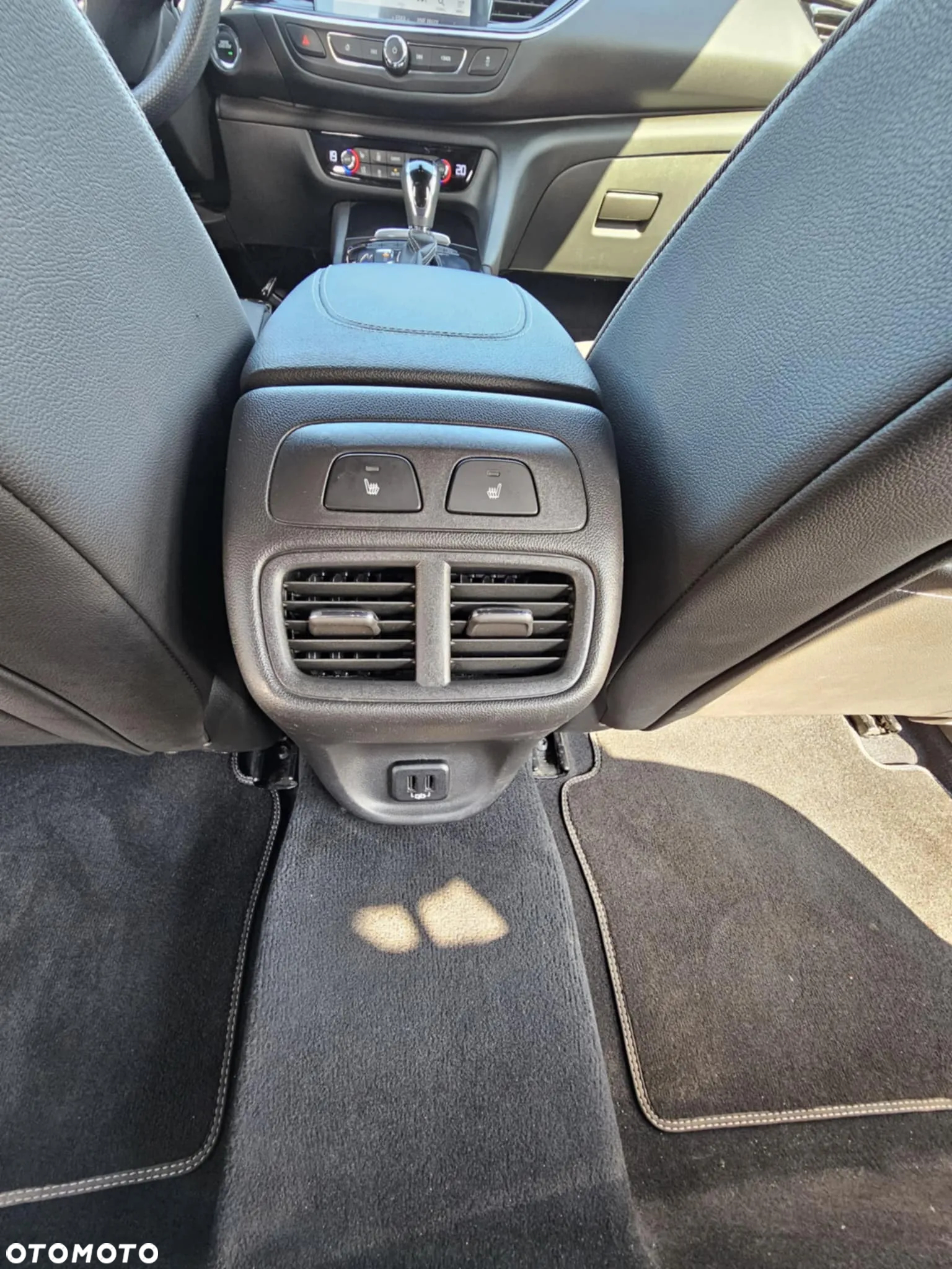 Opel Insignia 2.0 T 4x4 Elite S&S - 11