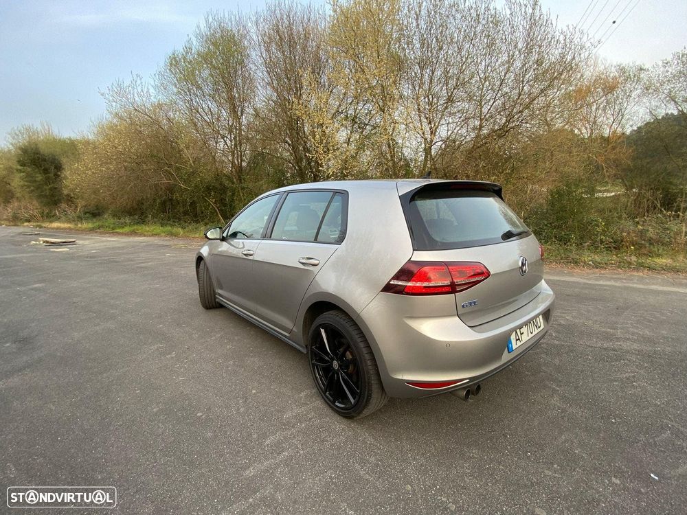 VW Golf - 3