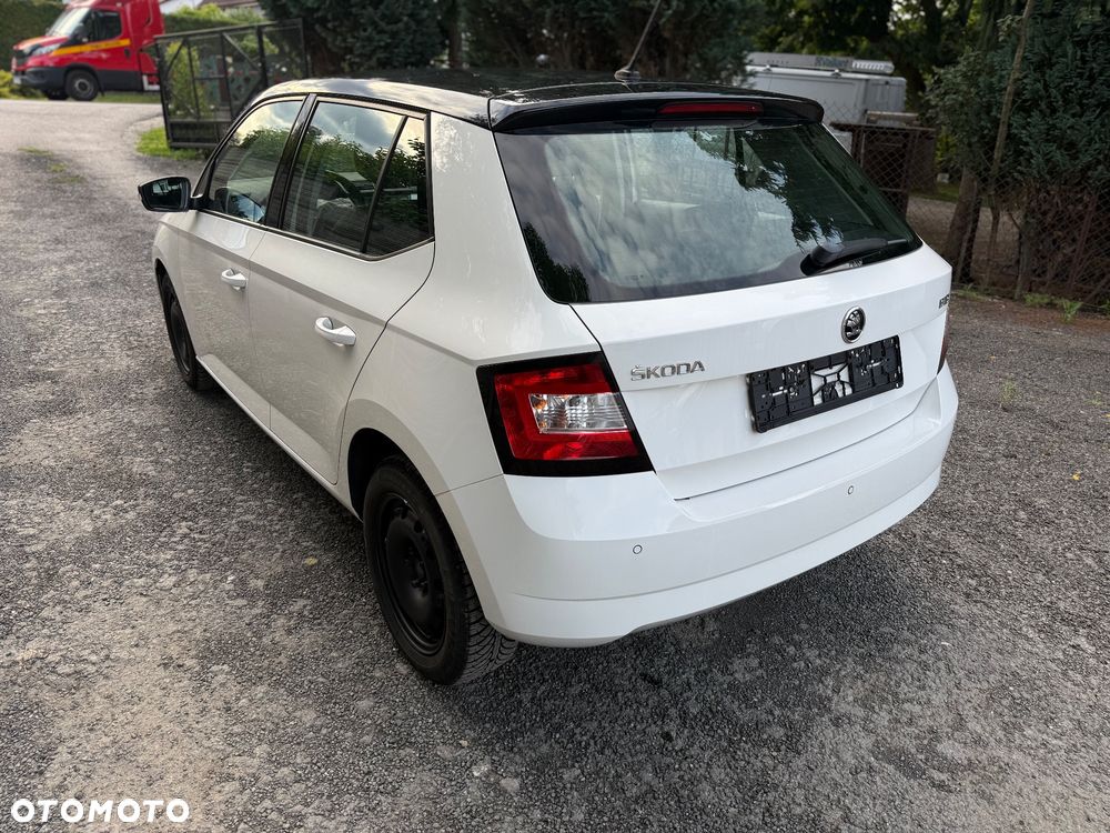 Skoda Fabia 1.0 TSI Style Color - 20