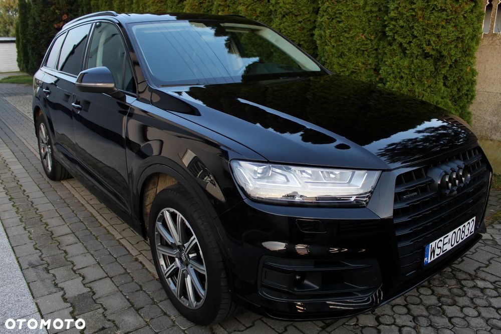 Audi Q7 3.0 TFSI Quattro Tiptr - 7