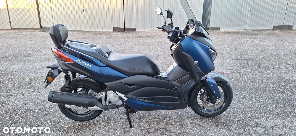 Yamaha X-max - 13
