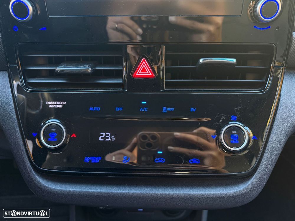 Hyundai Ioniq - 25