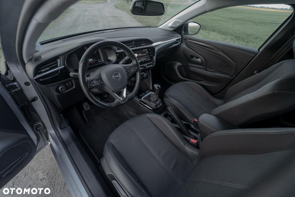 Opel Corsa 1.2 Direct Injection Turbo GS - 31
