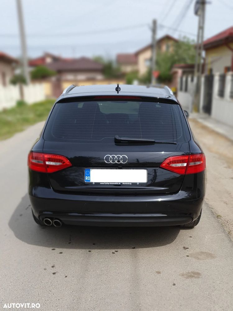Audi A4 Avant 2.0 TDI DPF quattro S tronic Attraction - 2