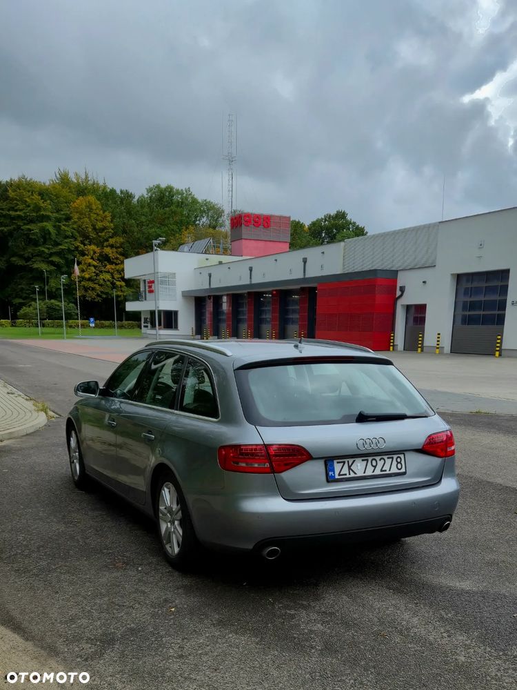 Audi A4 - 5