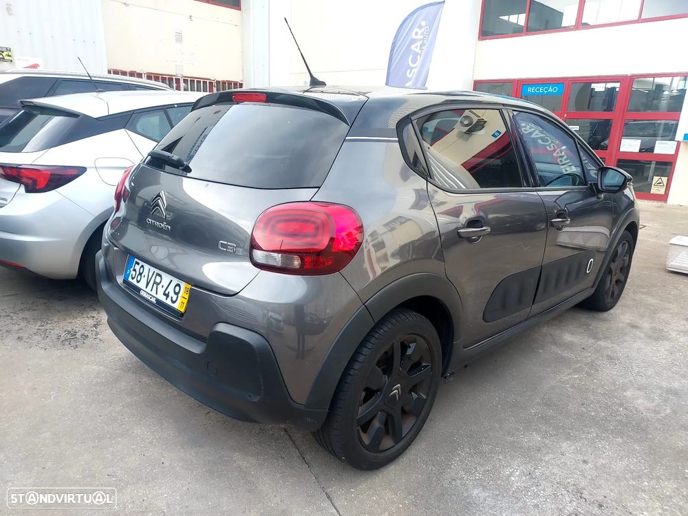 Citroën C3 1.2 PureTech Shine EAT6 - 1