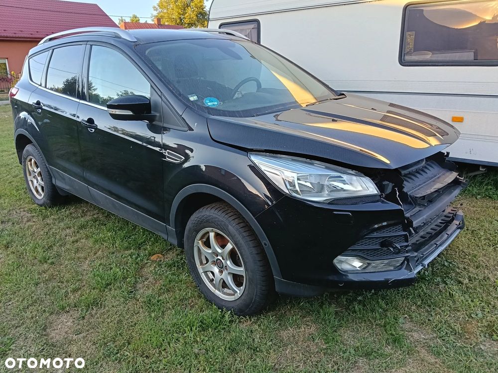 Ford Kuga - 1