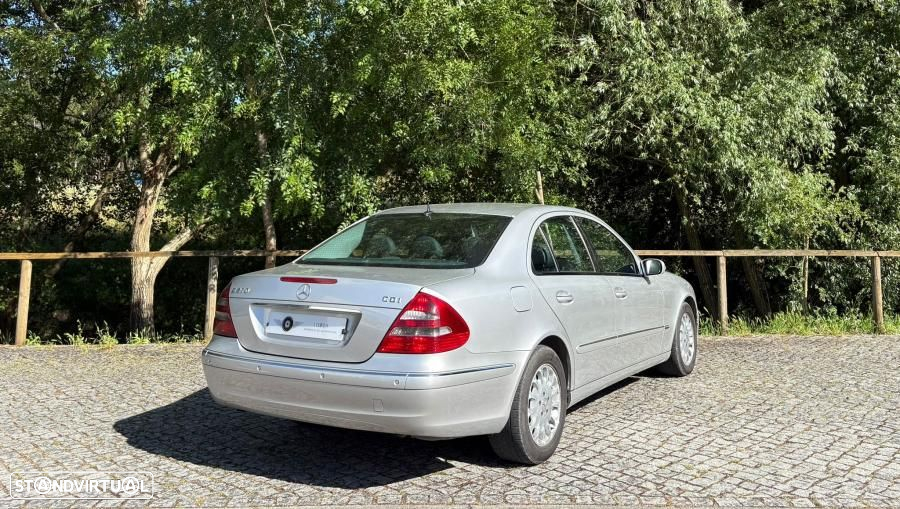 Mercedes-Benz E 270 CDi Elegance - 11