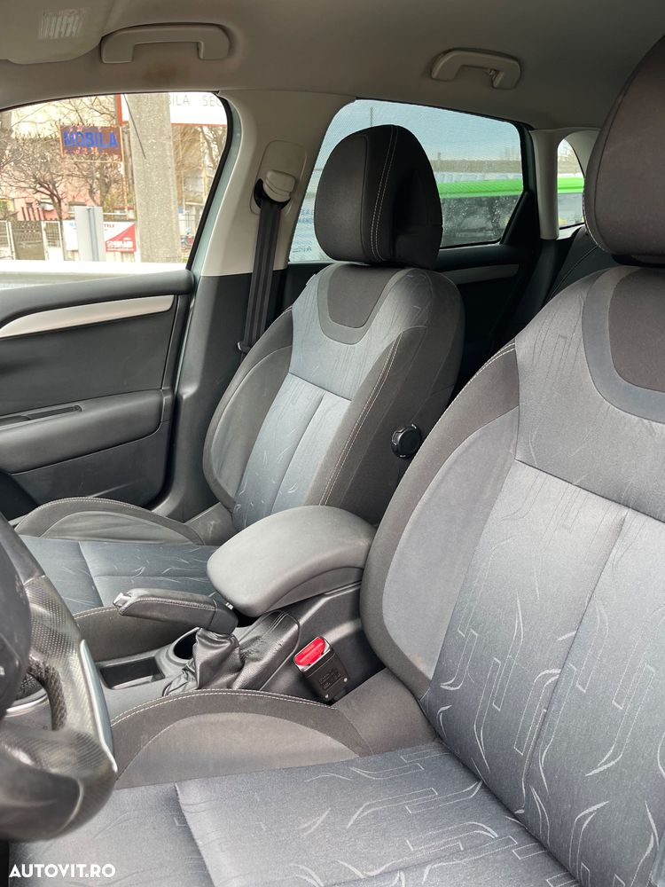 Citroën C4 1.6 HDI FAP Seduction - 10