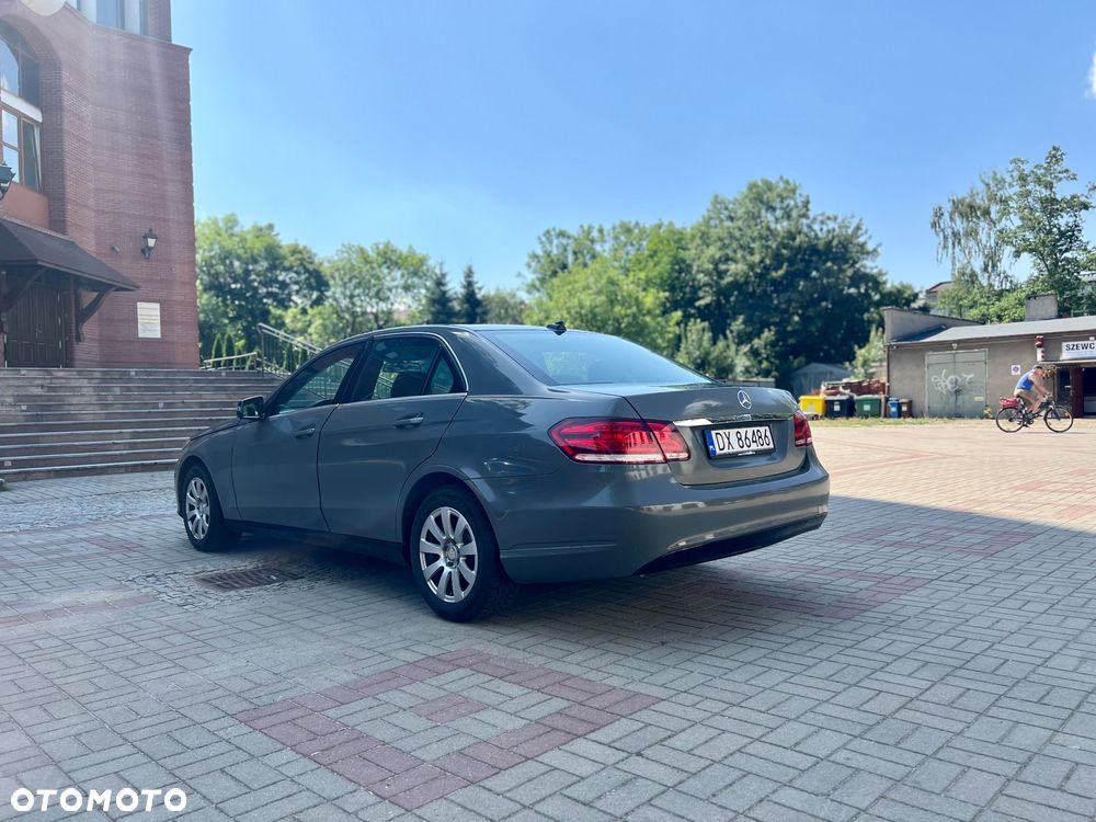 Mercedes-Benz Klasa E - 7