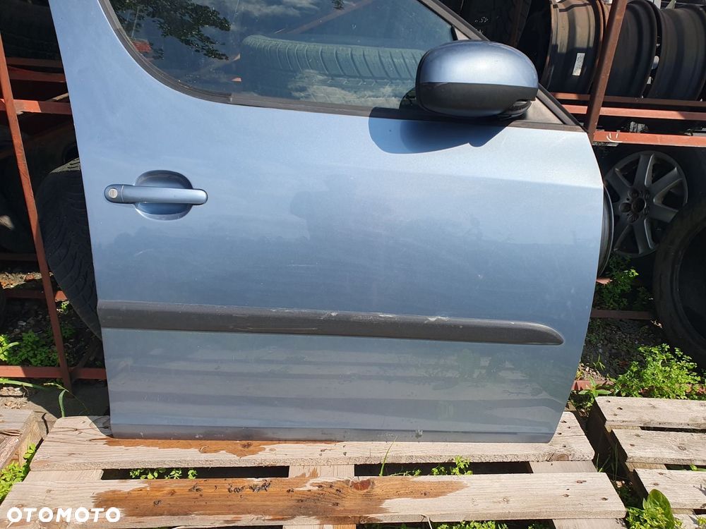 DRZWI L/P PRZÓD SKODA ROOMSTER KOD 9154 - 6