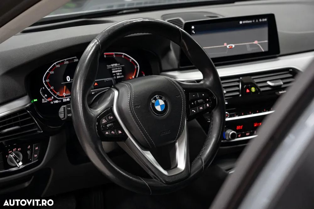 BMW Seria 5 530d xDrive AT - 22