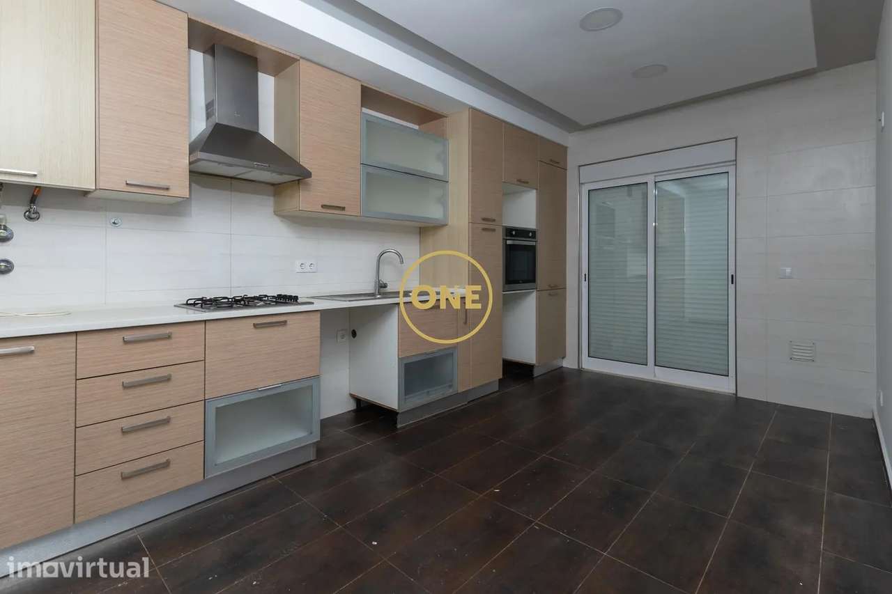 Apartamento T3 | Terraço e Arrecadação | Parqueamento | Pegões Montijo - Grande imagem: 5/26