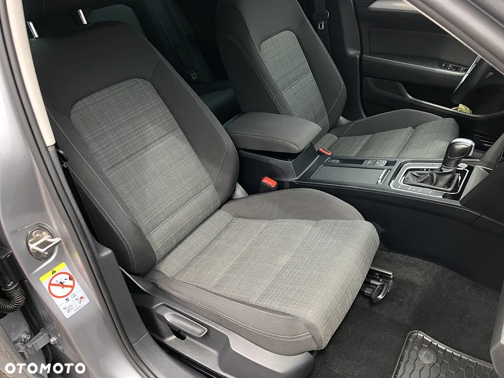 Volkswagen Passat 2.0 TDI EVO Business DSG - 35