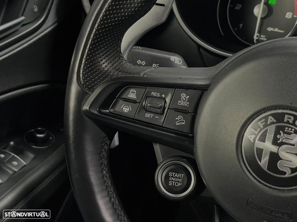 Alfa Romeo Stelvio 2.2 D Sprint AT8 - 13