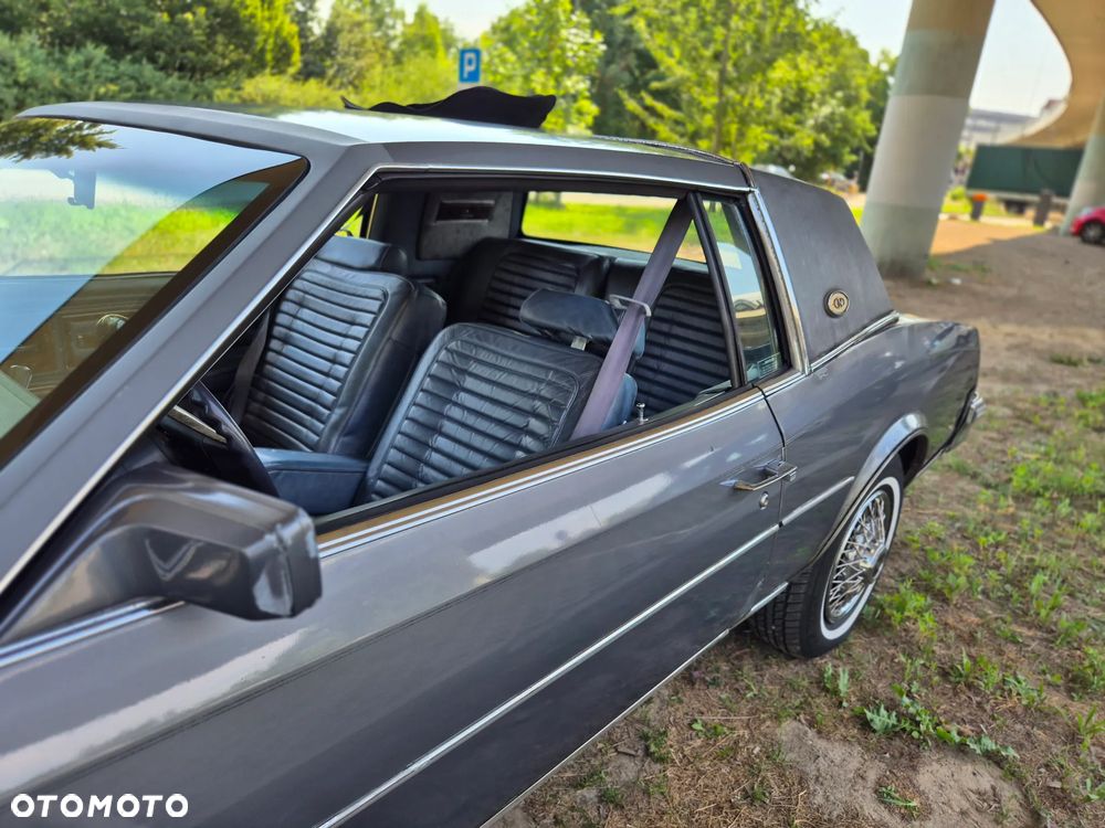 Buick Riviera - 22
