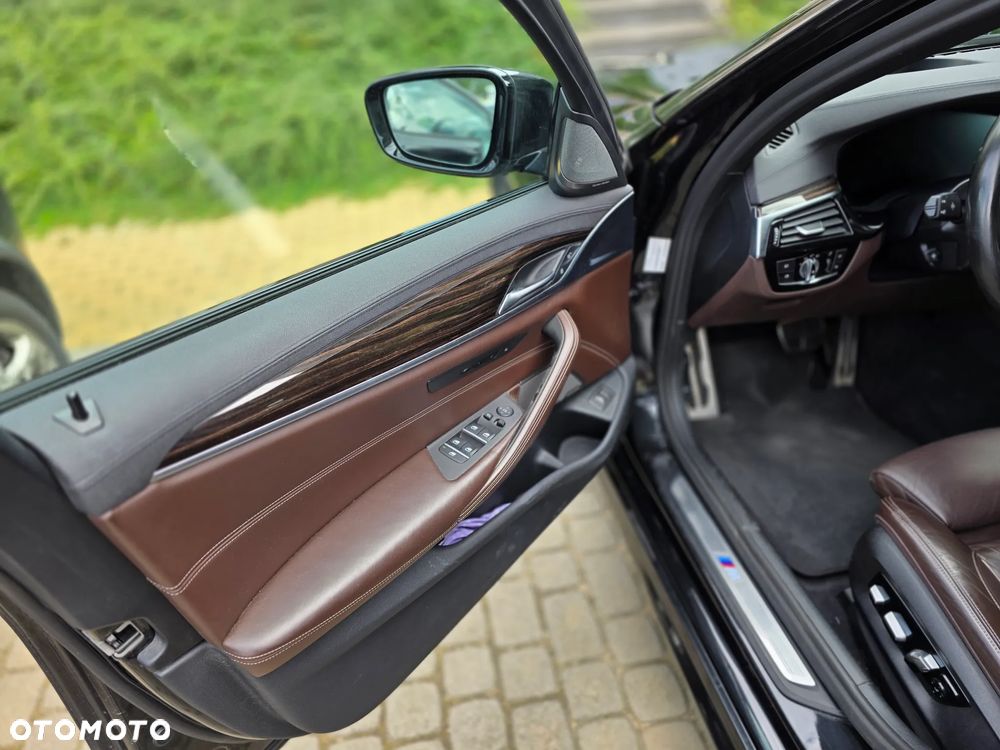 BMW Seria 5 540d xDrive - 8