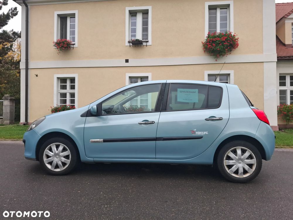 Renault Clio 1.5 dCi FAP Ripcurl - 1