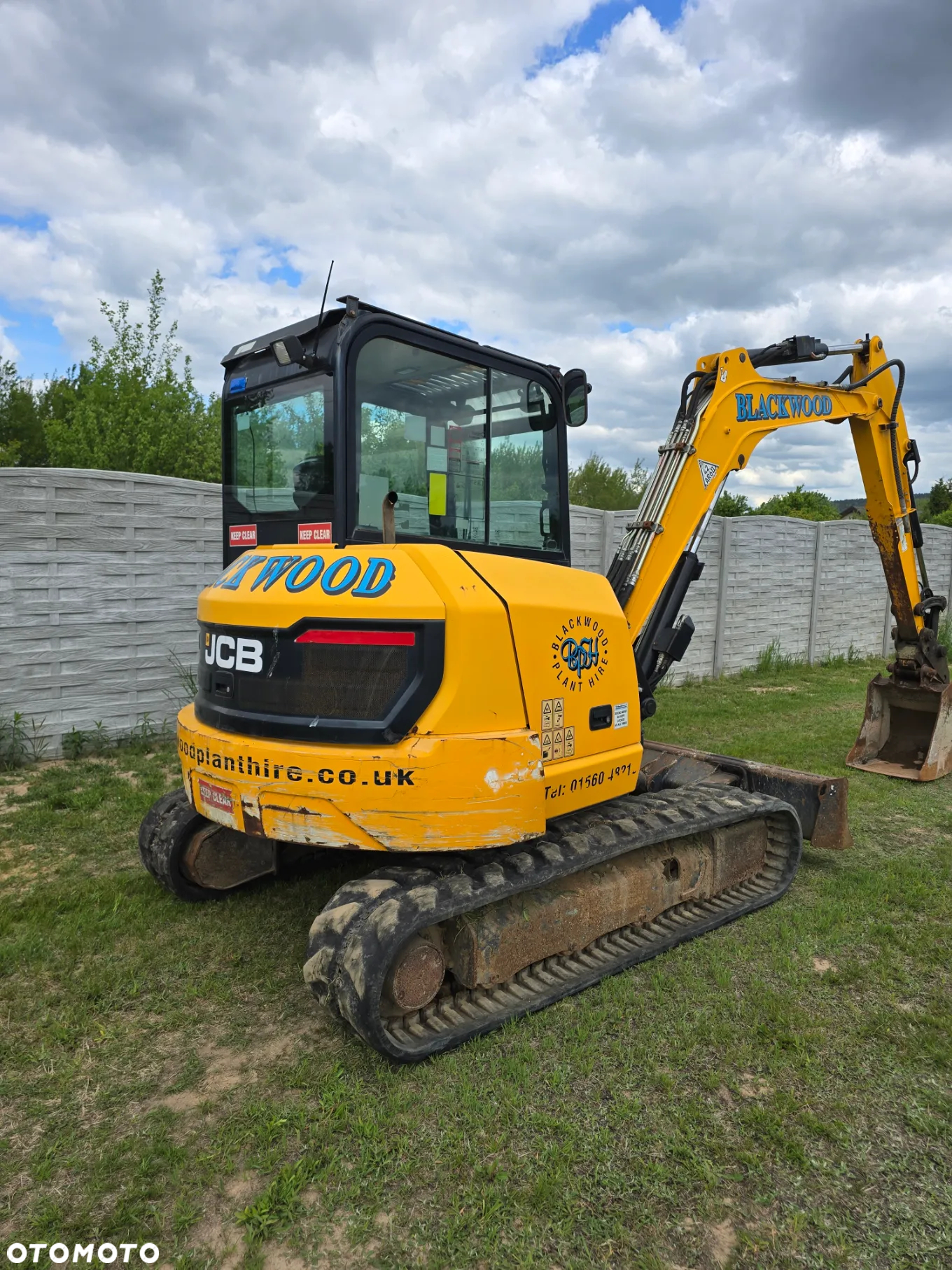 JCB - 2