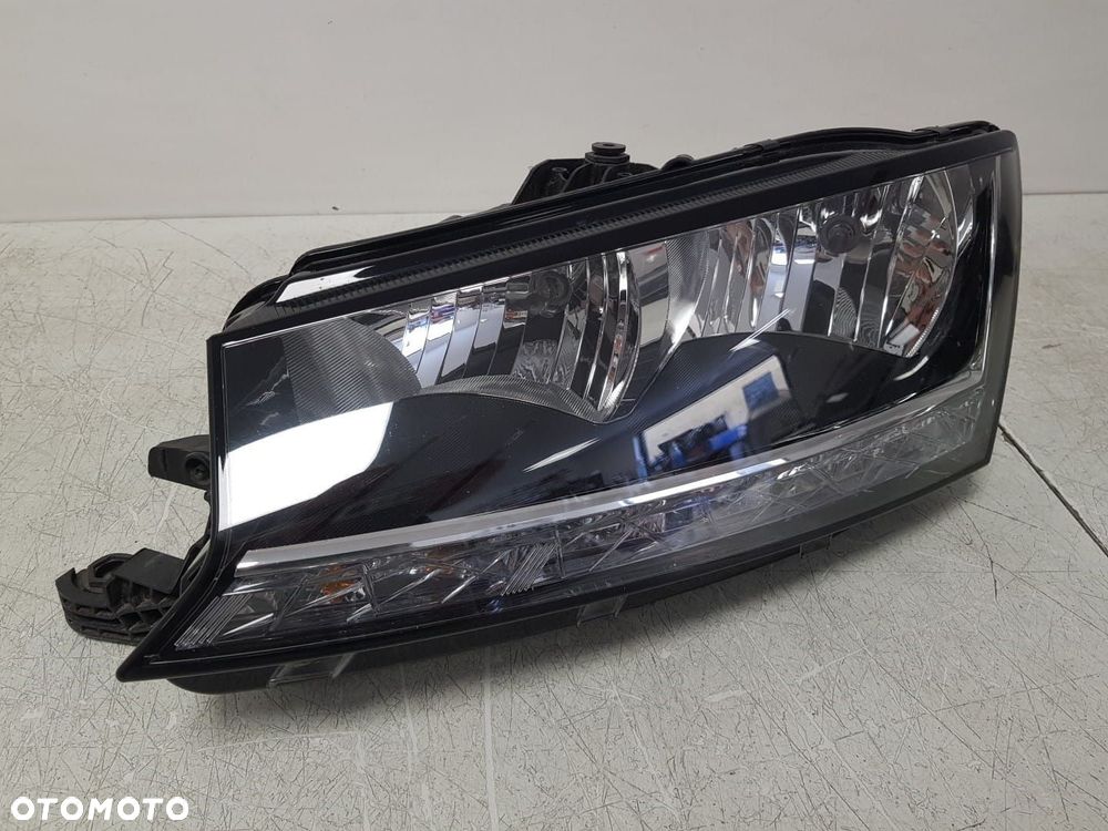 SKODA FABIA 3 III LIFT 18- 6V1 LAMPA LEWA PRZEDNIA LEWY PRZÓD 6V1941015D EUROPA IGŁA - 2