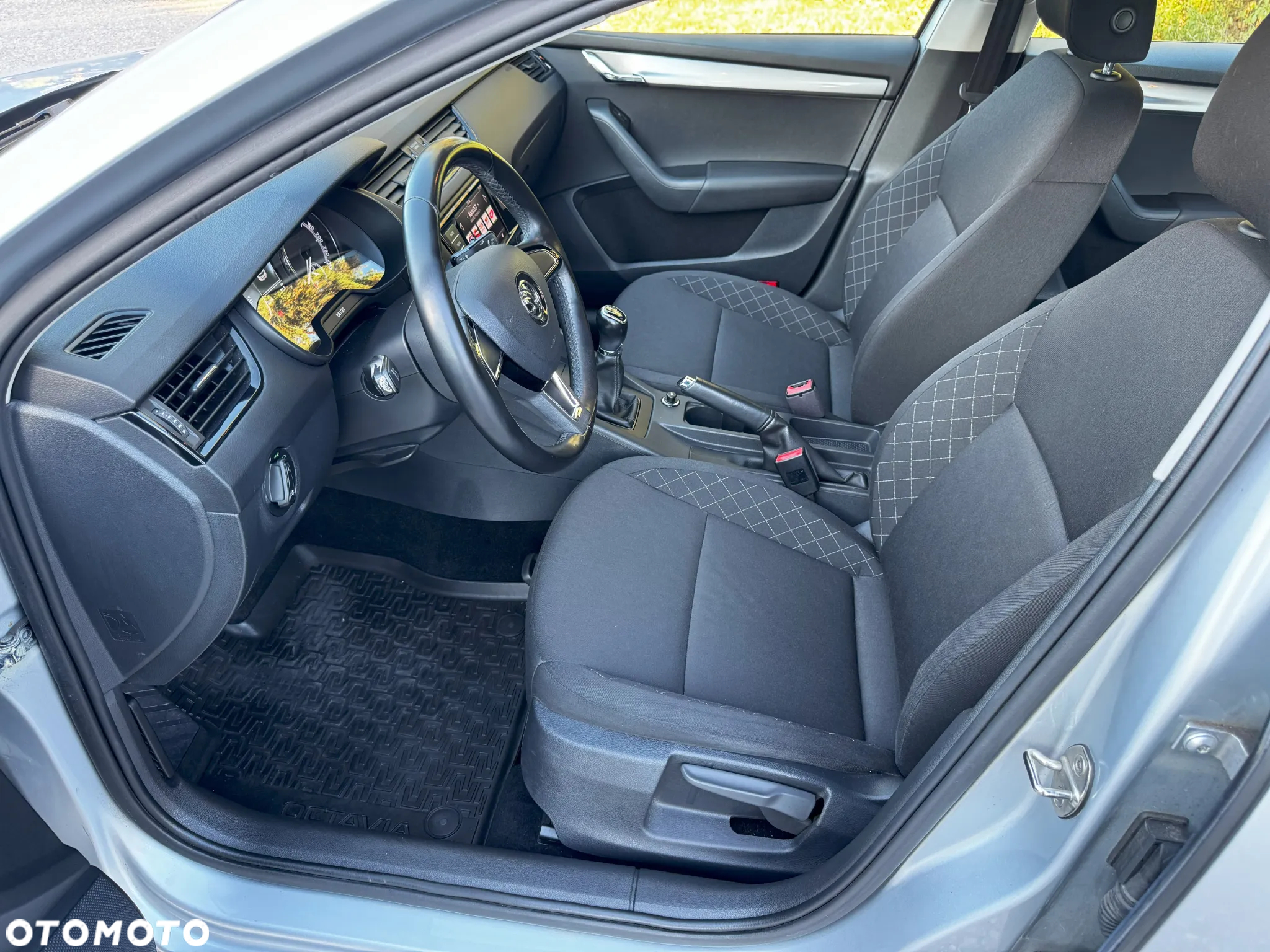 Skoda Octavia 1.6 TDI Active - 14