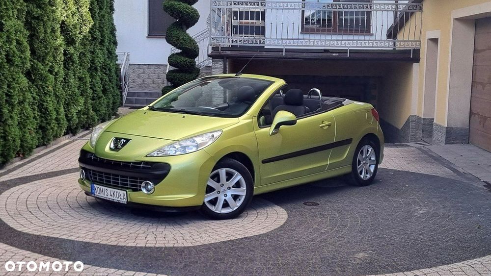 Peugeot 207 CC - 2