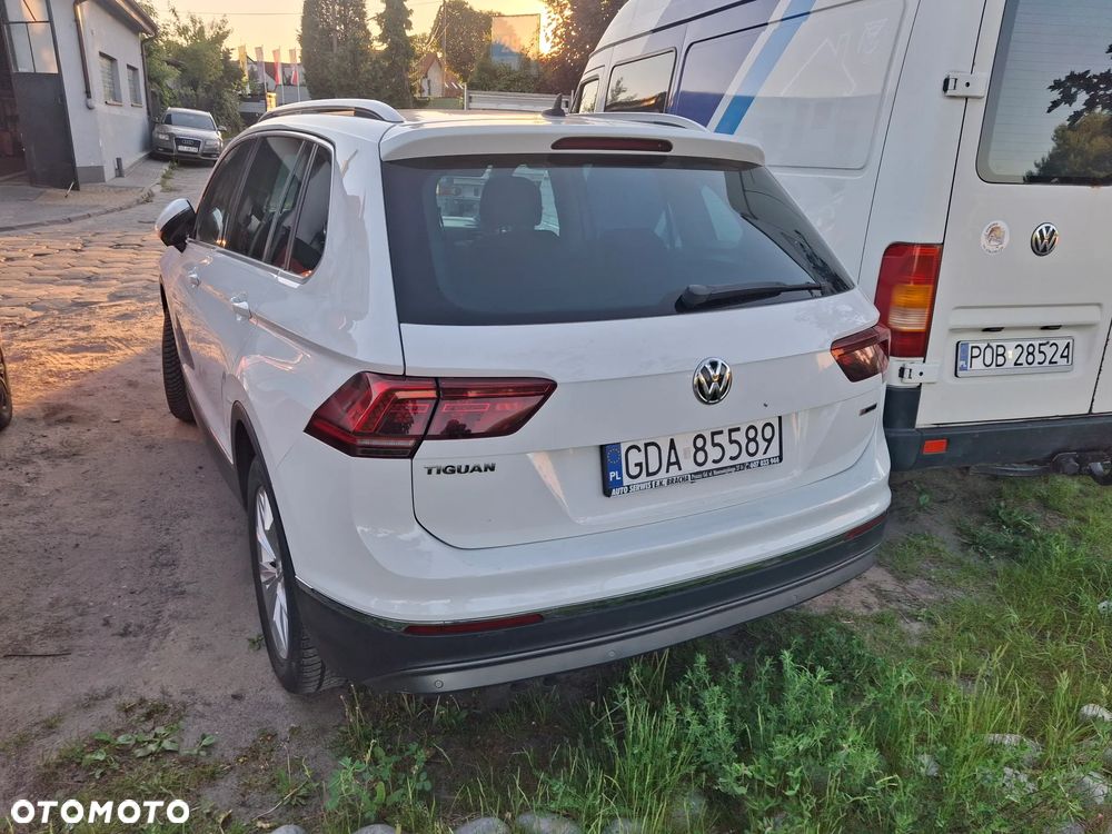 Volkswagen Tiguan 2.0 TDI SCR 4Motion (BlueMotion Techn.) DSG Highline - 3
