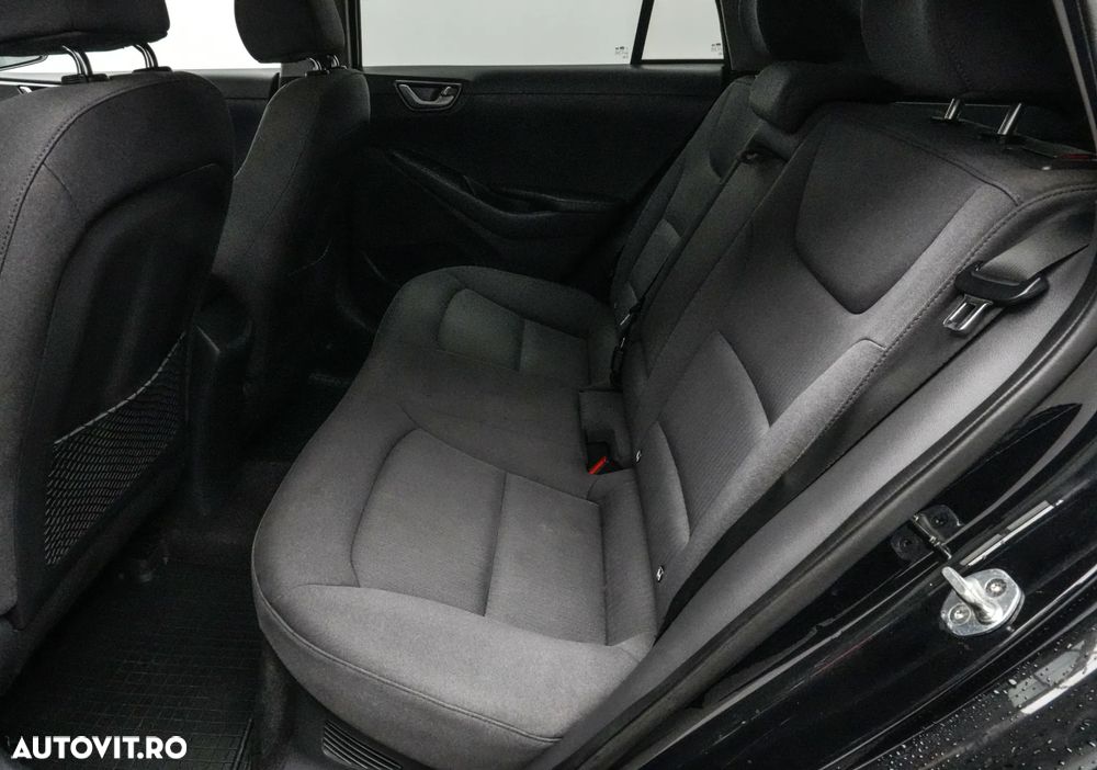 Hyundai IONIQ 1.6 GDI Premium - 15