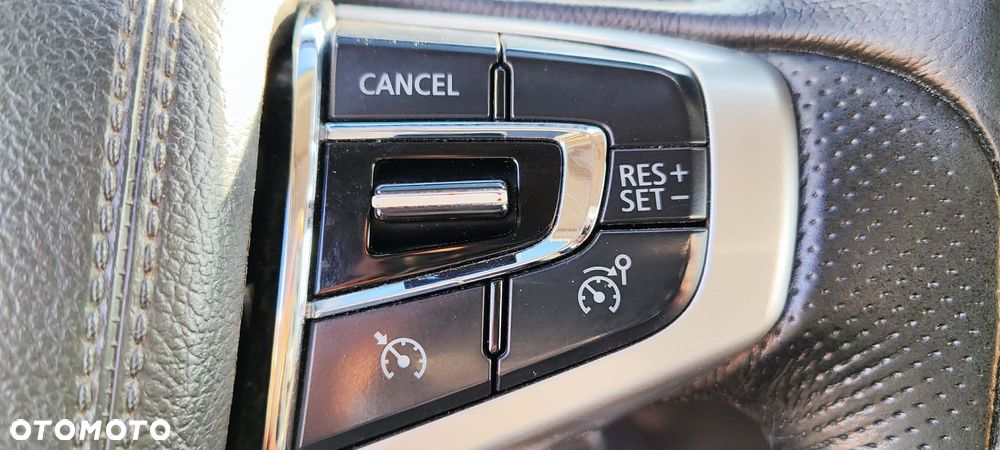 Mitsubishi L200 Pick Up 4x4 S&S Double Cab Basis - 33