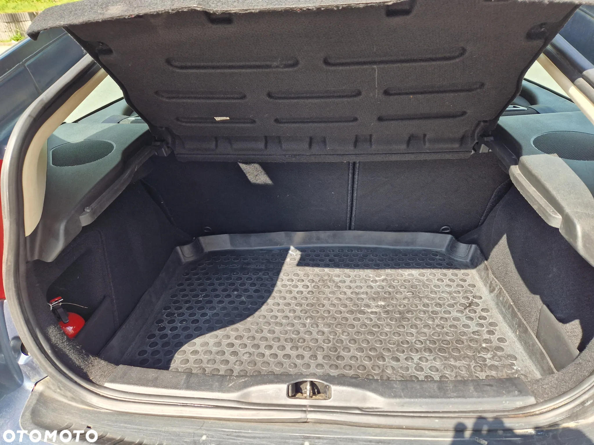 Citroën C4 1.6 16V Impress - 6
