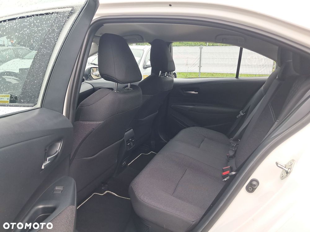 Toyota Corolla 1.8 Hybrid Comfort - 13