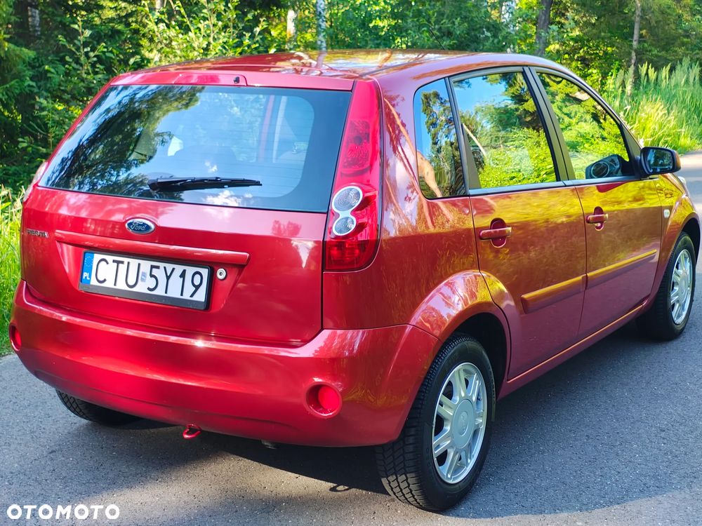 Ford Fiesta - 20