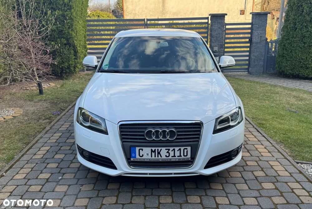 Audi A3 3-drzwiowe 1.4T FSI Ambiente - 2
