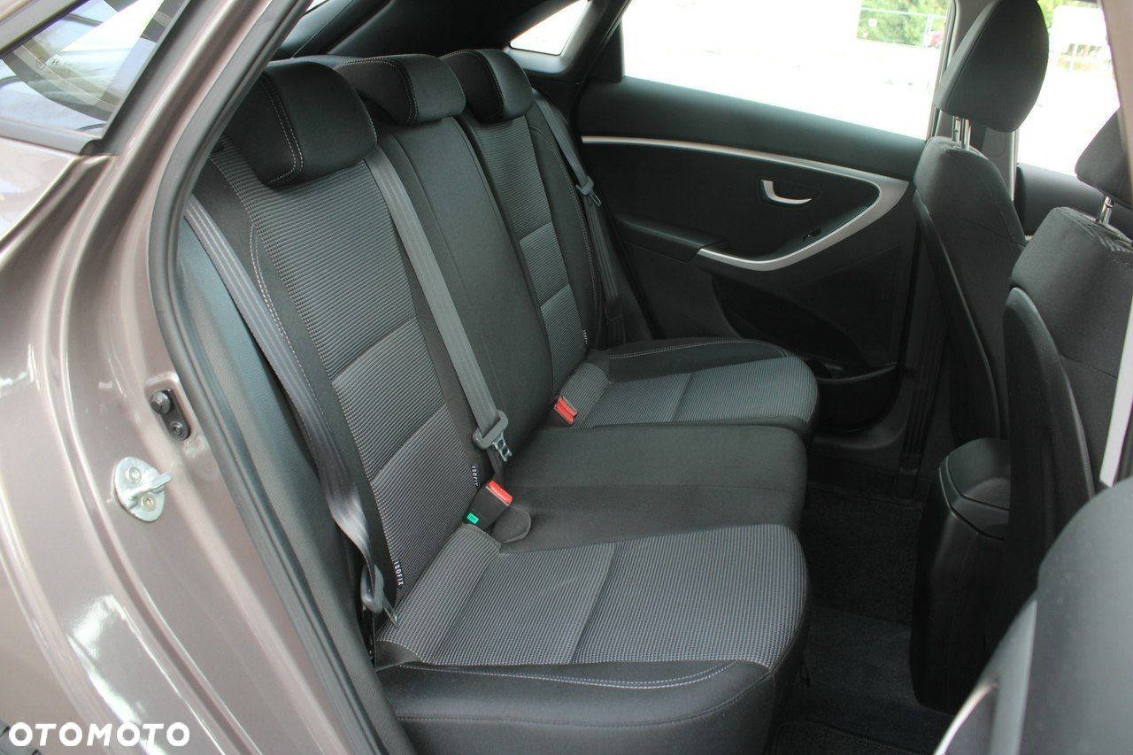 Hyundai i30 - 12