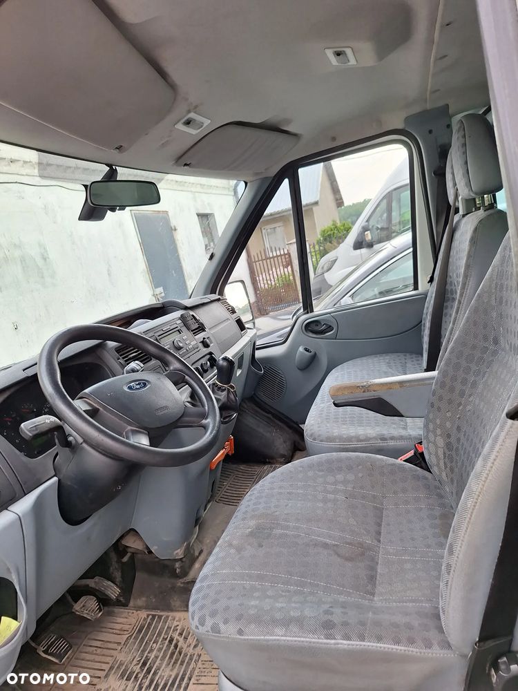 Ford Transit 280S GLX Tourneo - 2