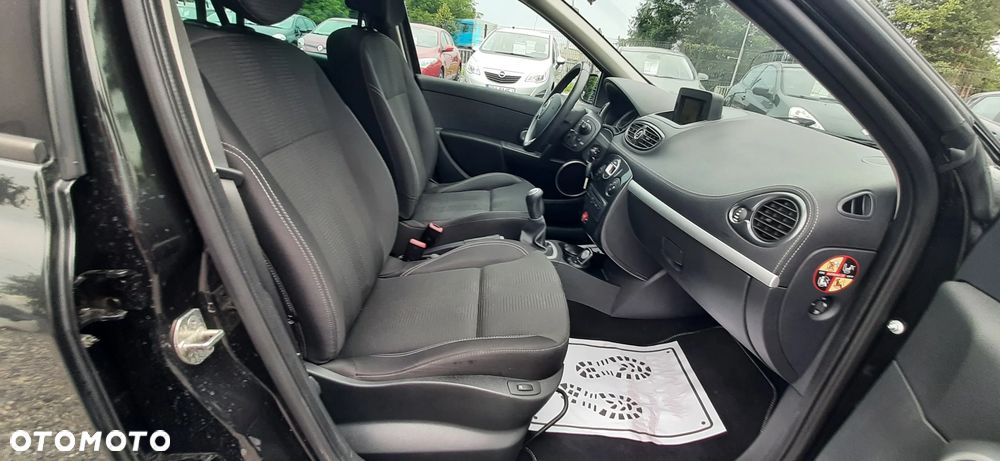 Renault Clio 1.2 16V Dwudziestka Euro5 - 22
