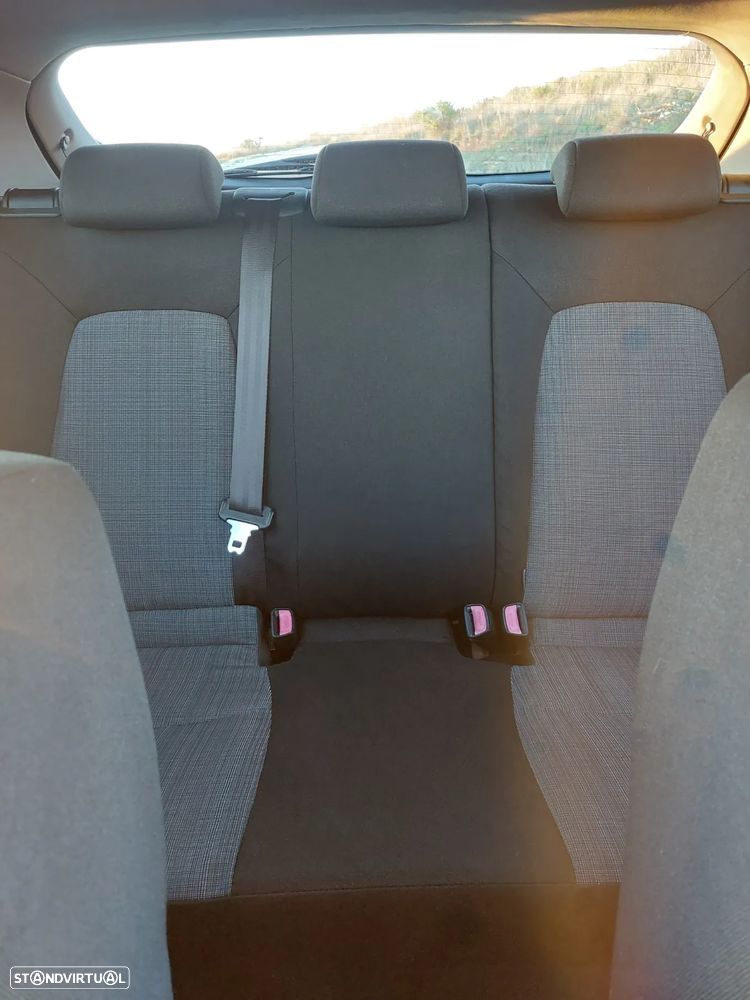 Kia Ceed S Coupé 1.4 CVVT EX ISG - 14