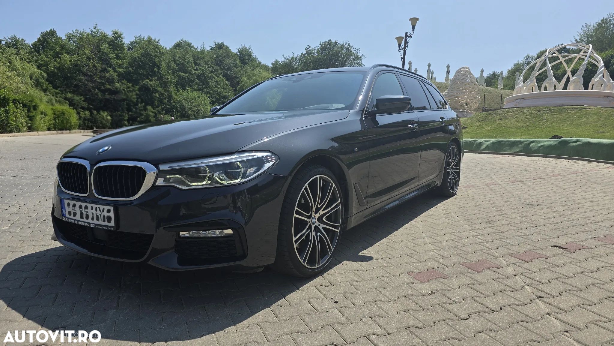 BMW Seria 5 530d xDrive Touring Aut. Sport Line - 1
