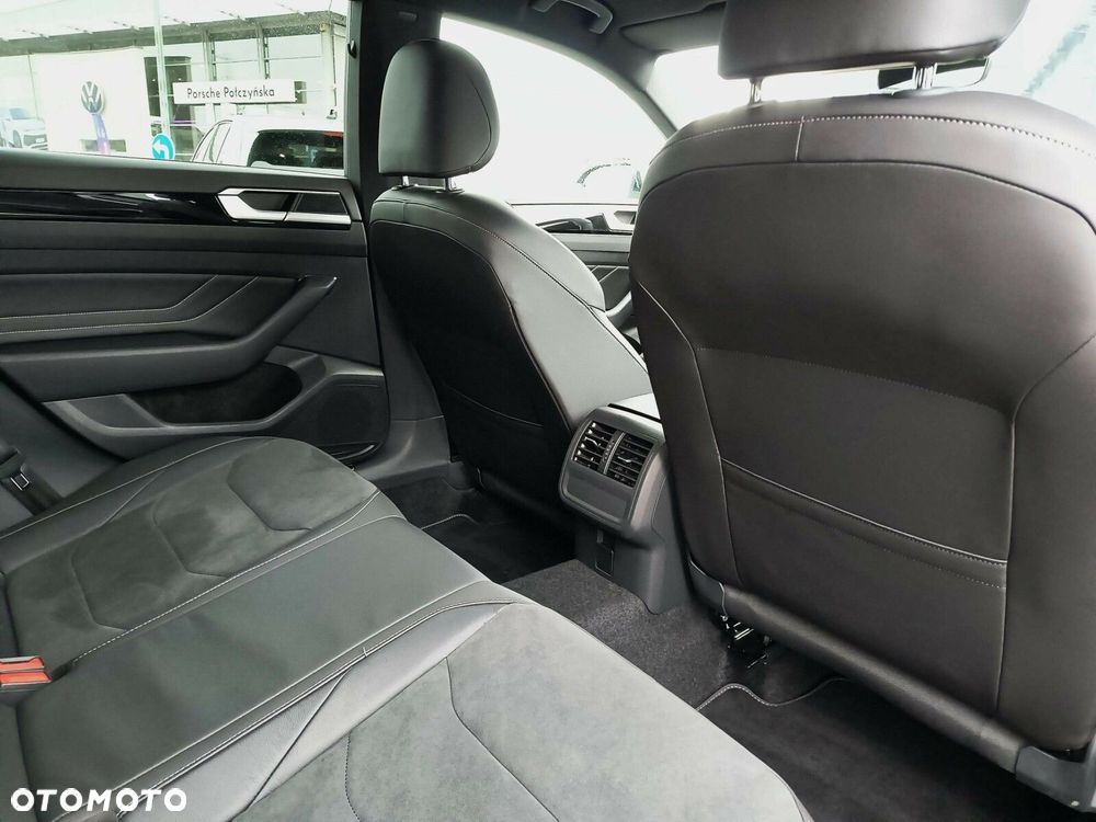 Volkswagen Arteon 2.0 TSI R-Line DSG - 24