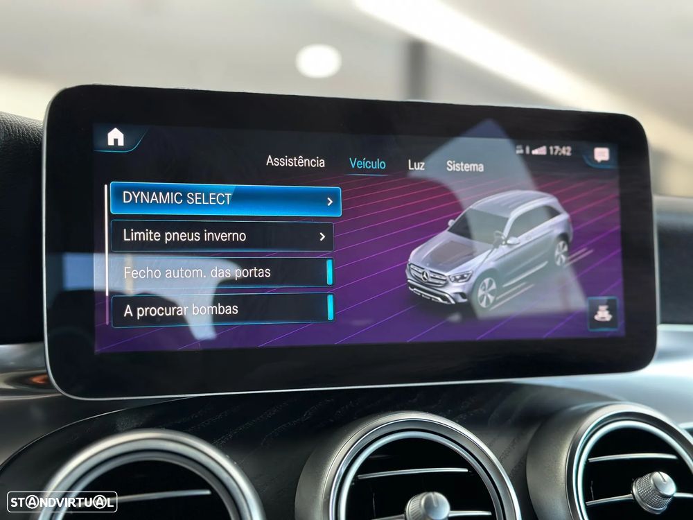 Mercedes-Benz GLC 200 d 4Matic 9G-TRONIC AMG Line - 42