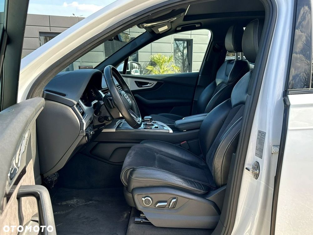 Audi Q7 3.0 TDI Quattro Tiptronic - 13