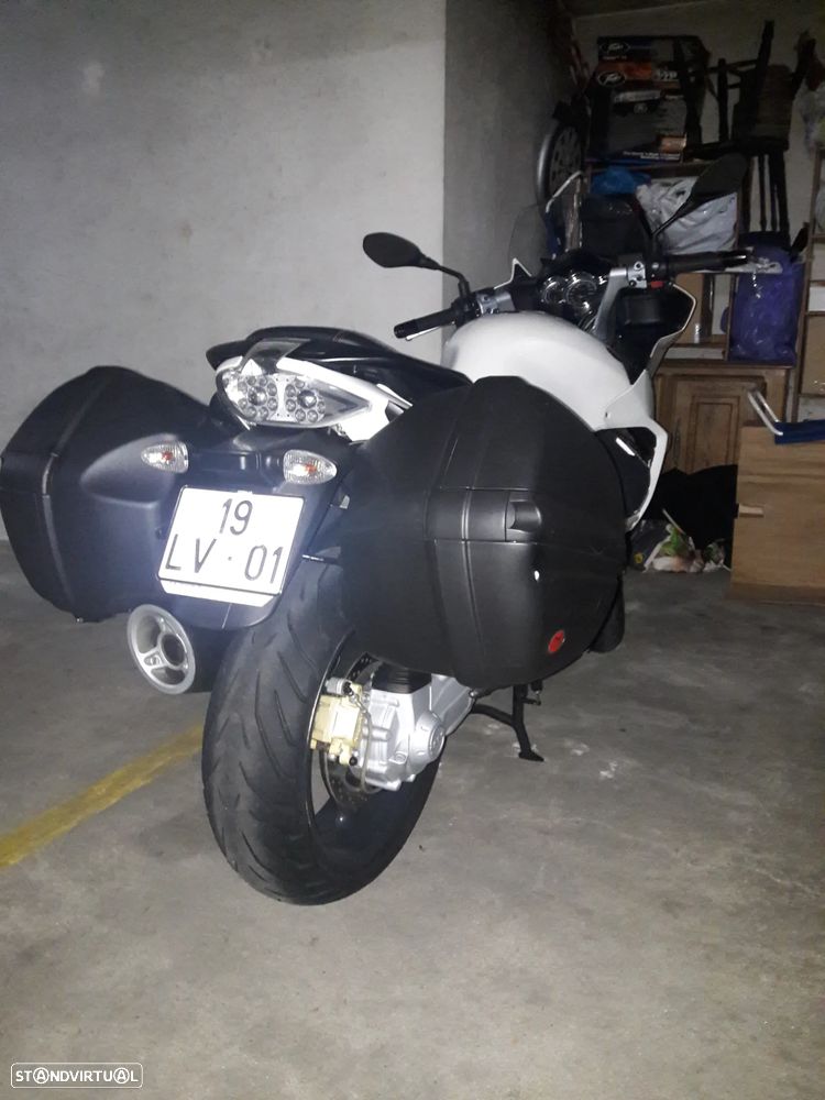Moto Guzzi Norge 1200 ABS 8V - 3