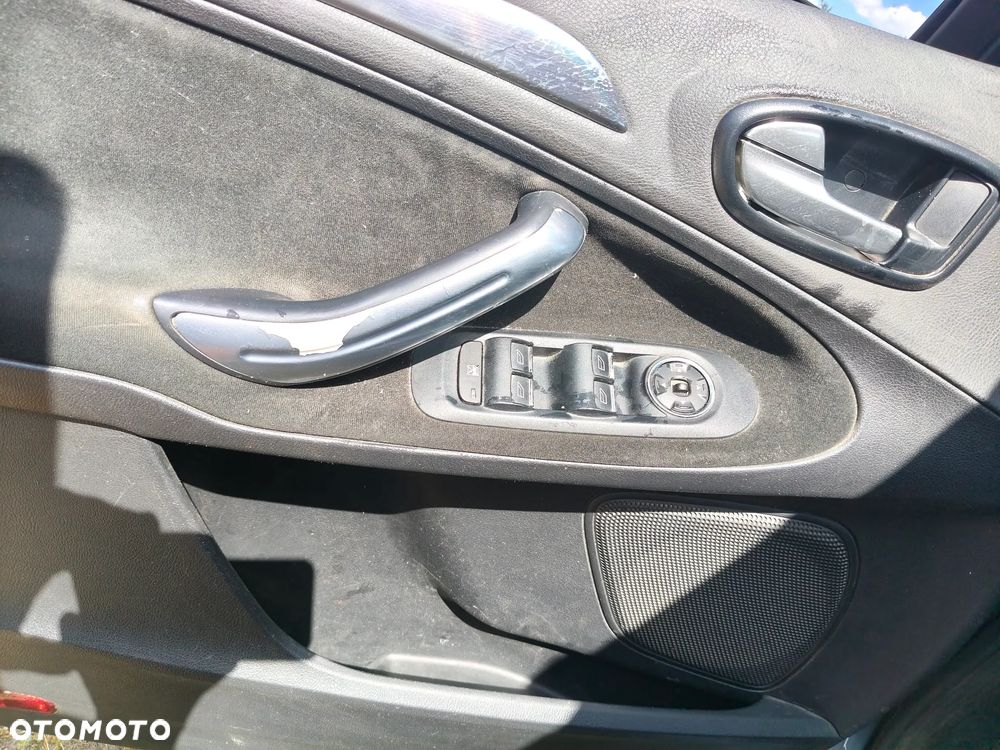 Ford S-Max 2.0 TDCi Ambiente - 16